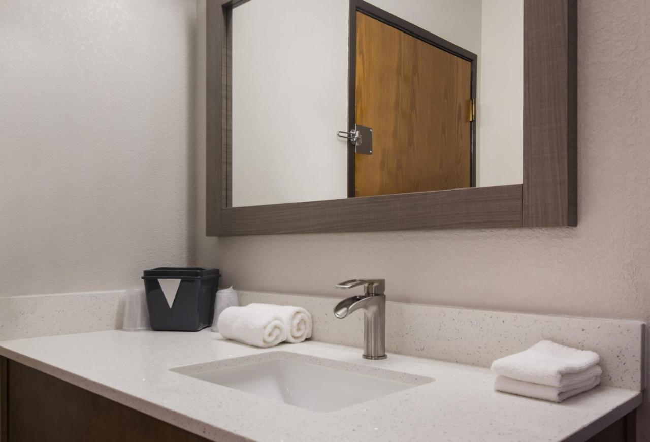 Red Roof Inn Lawrenceburg Luaran gambar
